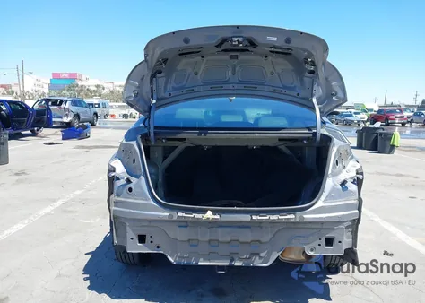 2012 Hyundai Elantra Gls (Ulsan Plant) from USA, damaged, VIN KMHDH4AE2CU402512